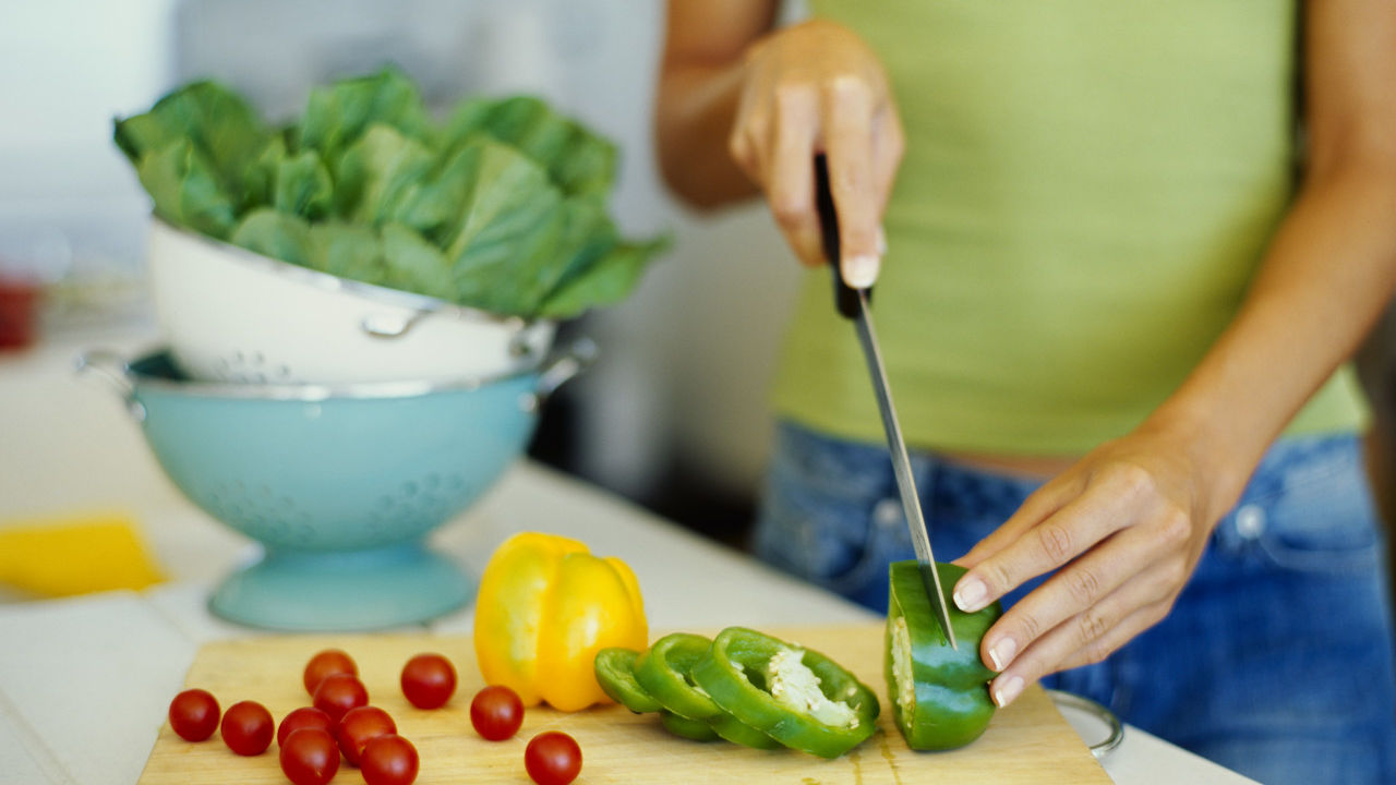 Aprenda Oito Hábitos Saudáveis para a Hora de Cozinhar